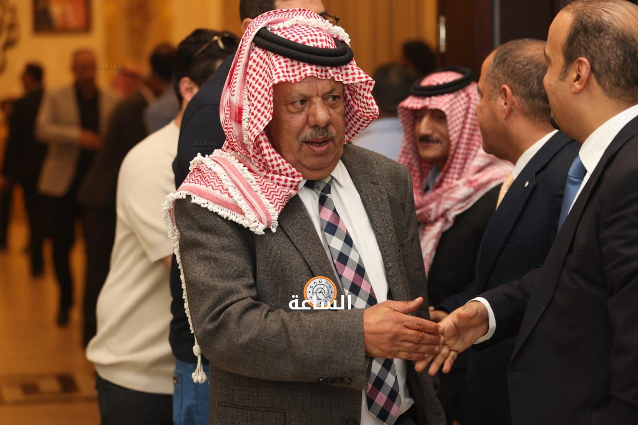 Madar Al-Saa Images 0.7672076530708998