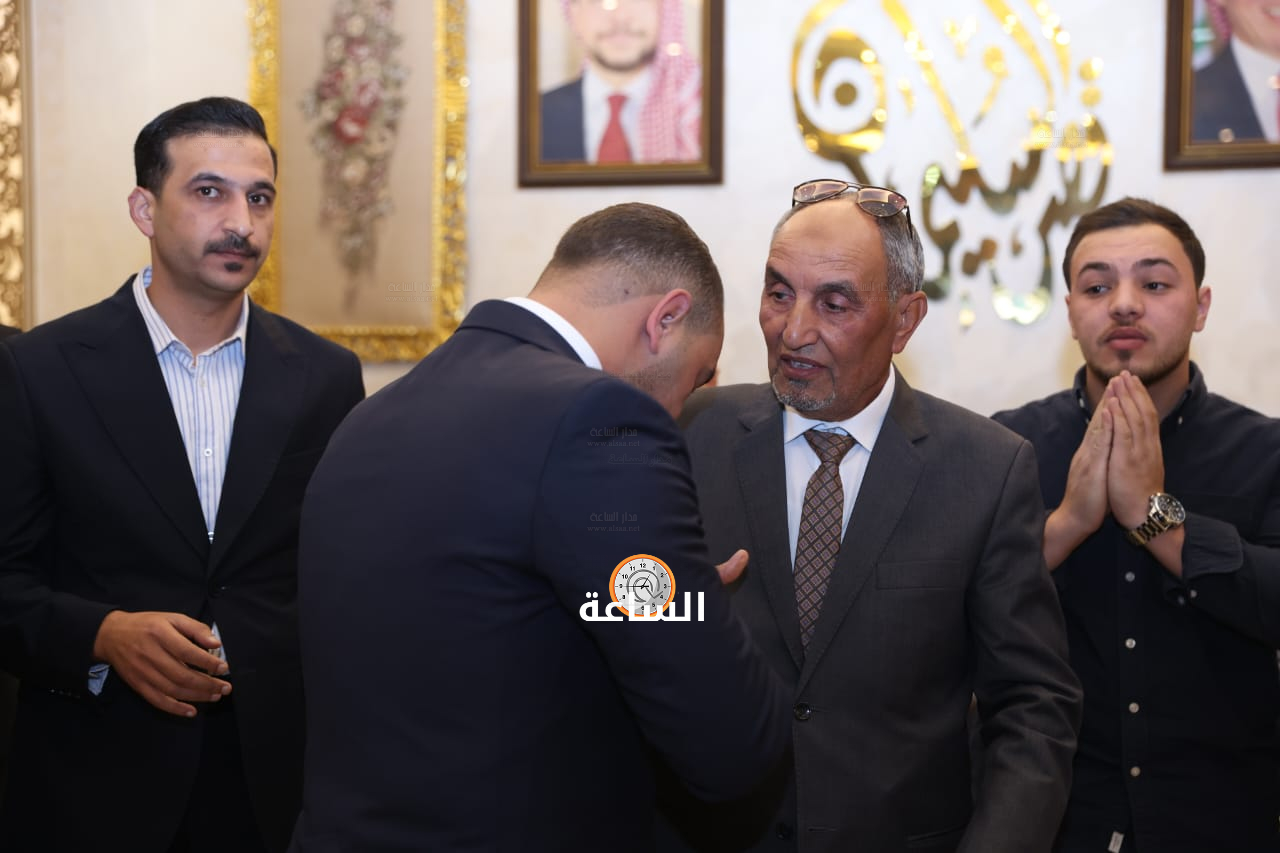 Madar Al-Saa Images 0.7228960635356136