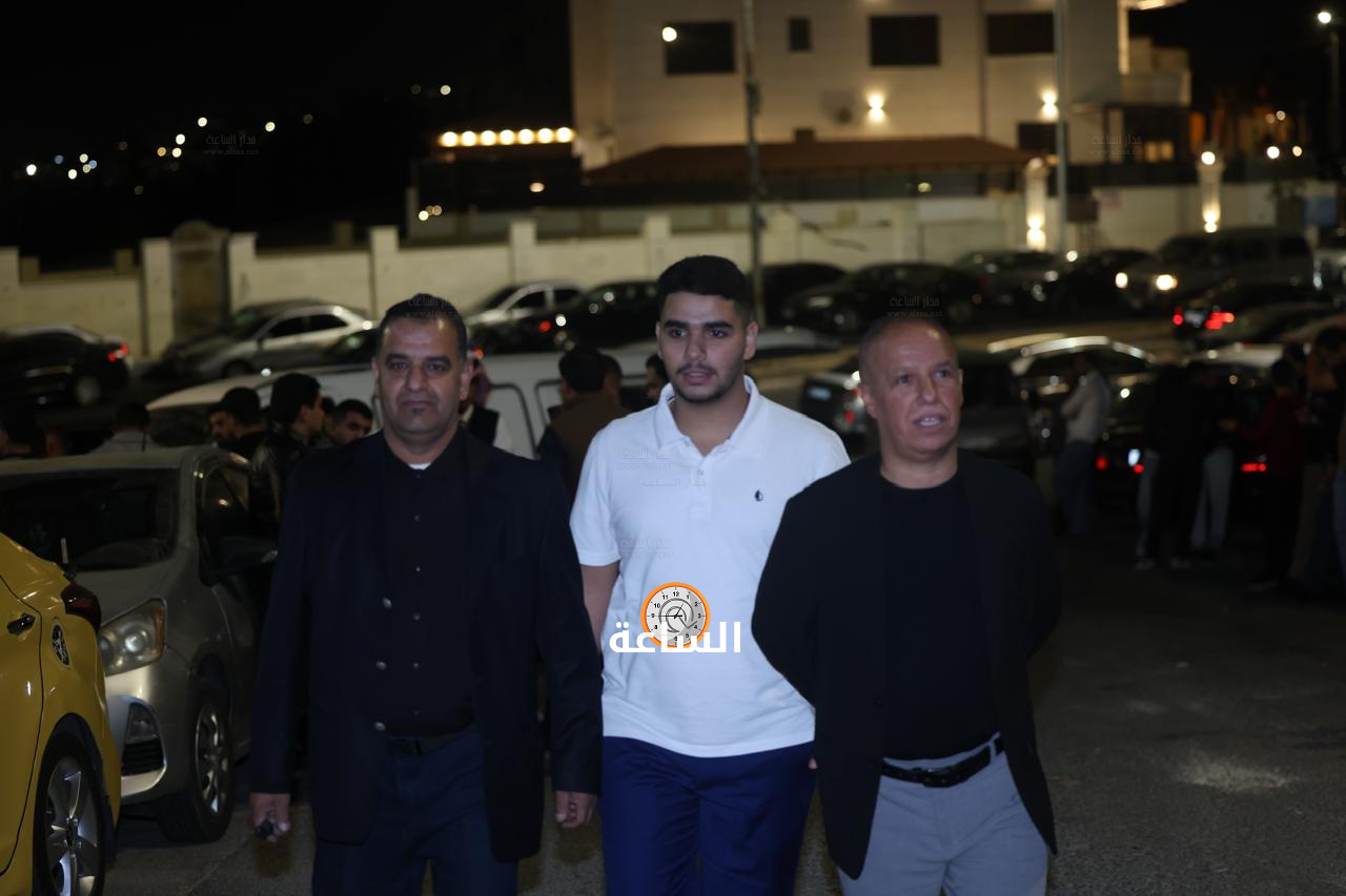 Madar Al-Saa Images 0.17209172029162534
