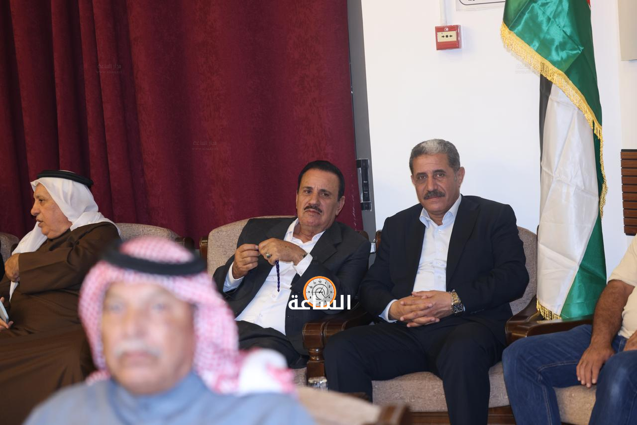 Madar Al-Saa Images 0.8233626246492443