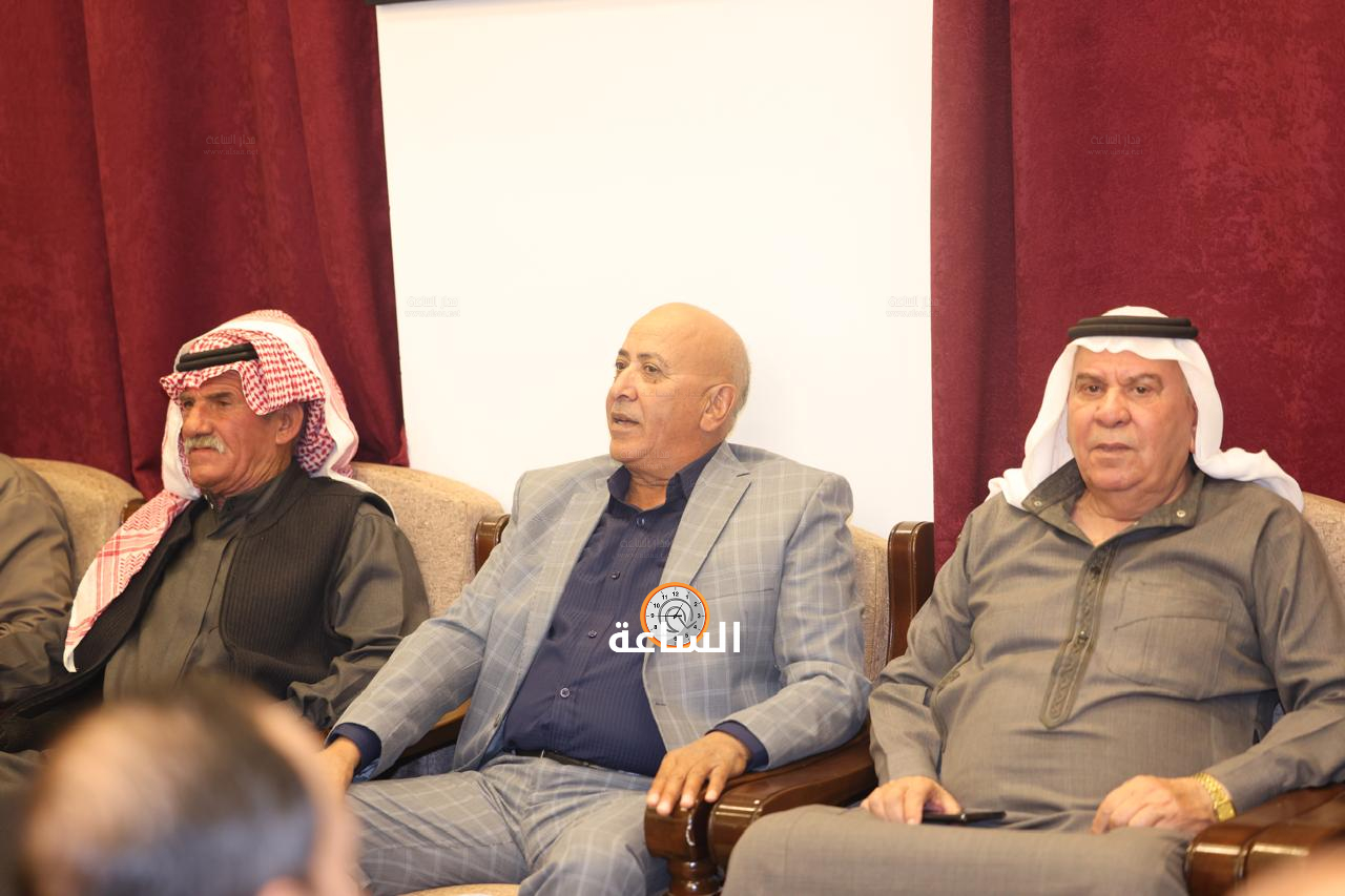 Madar Al-Saa Images 0.45773331030949127