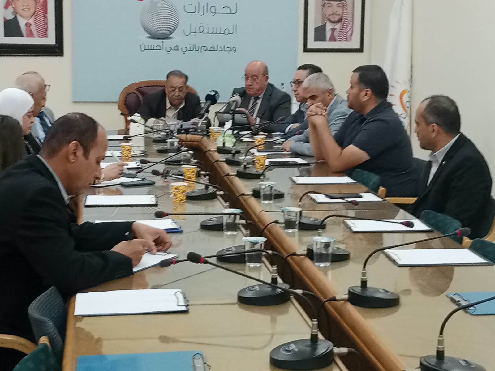 Madar Al-Saa Images 0.8791922347748561