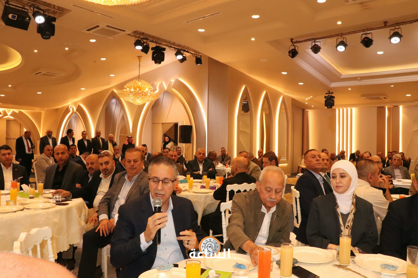 Madar Al-Saa Images 0.8891845636641522