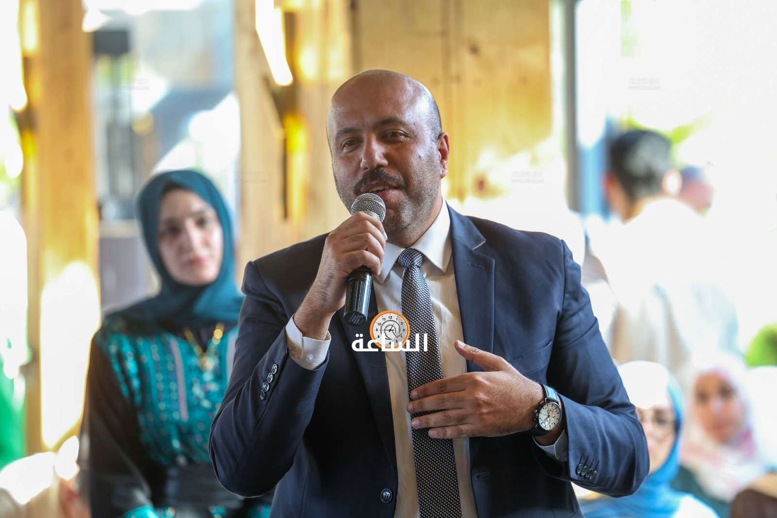 Madar Al-Saa Images 0.6814097738232183