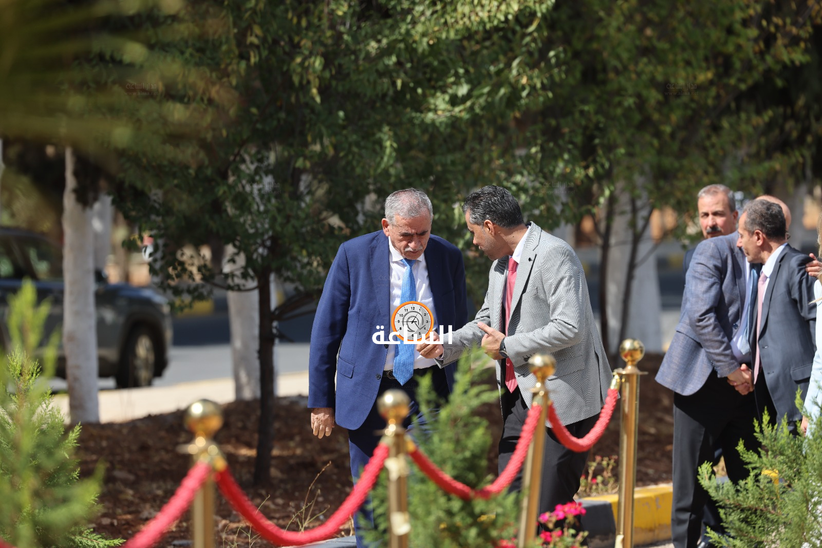 Madar Al-Saa Images 0.5821458388048144