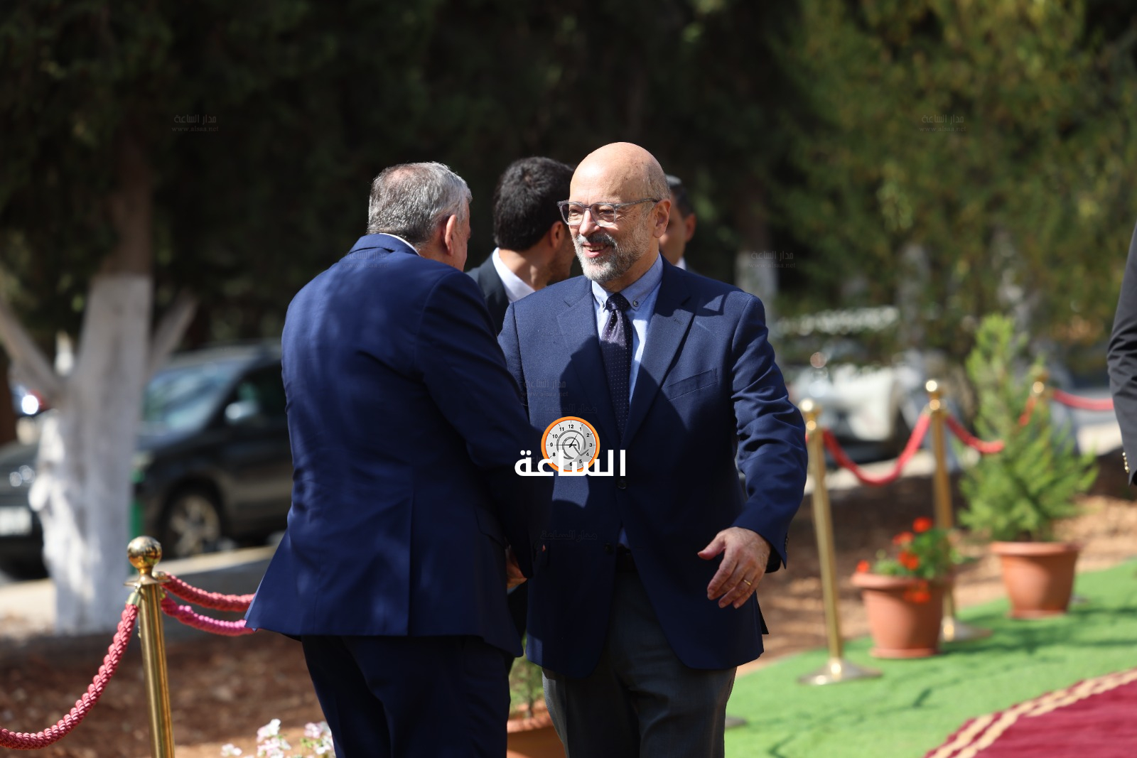 Madar Al-Saa Images 0.8918678226564617