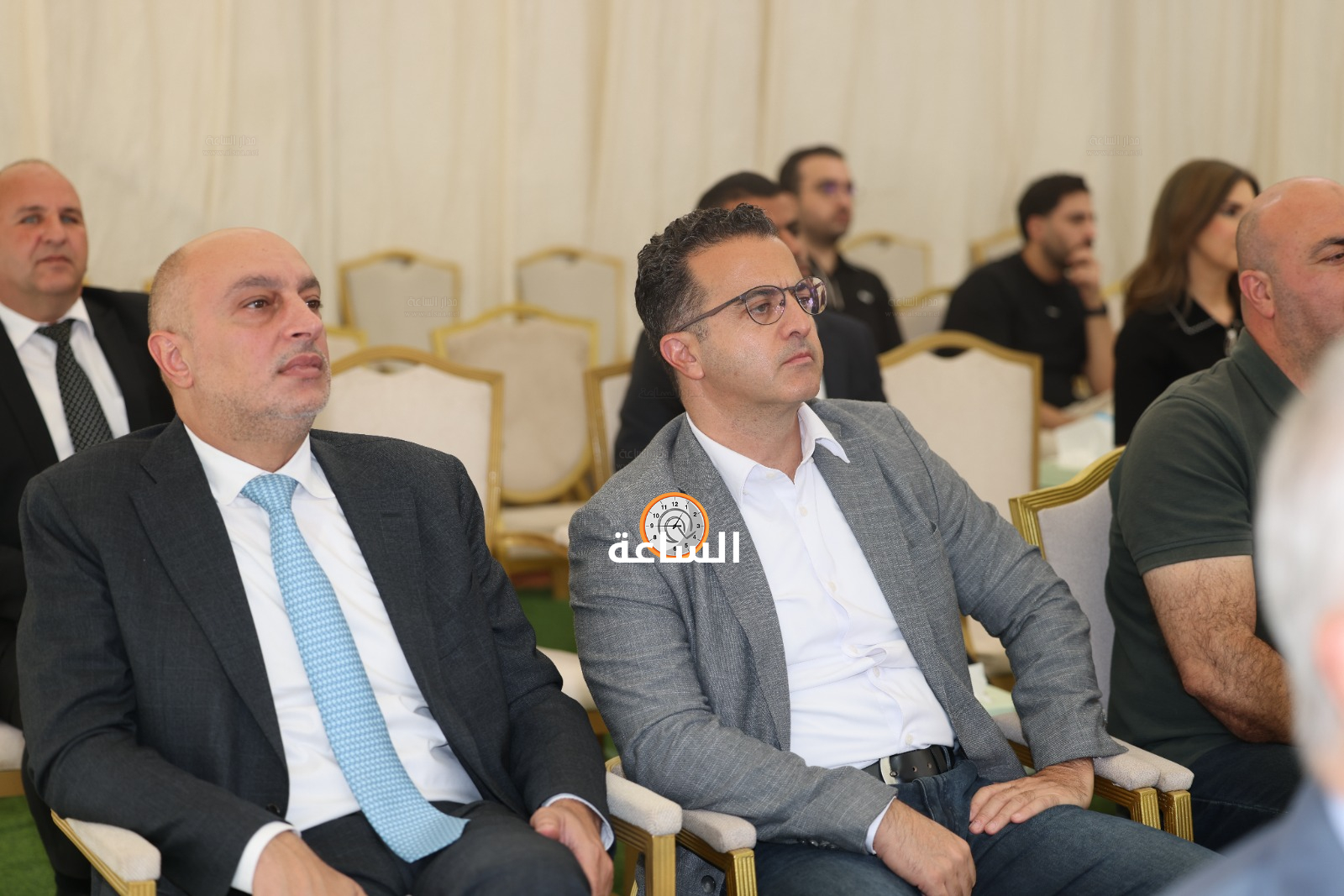 Madar Al-Saa Images 0.4114228765631046