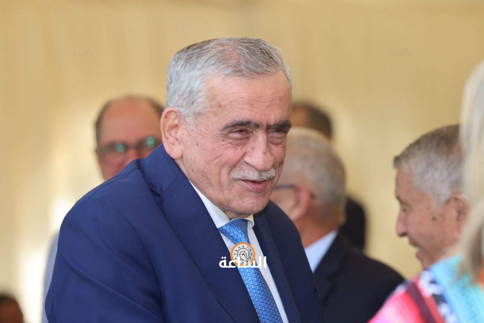 Madar Al-Saa Images 0.5033707228583014