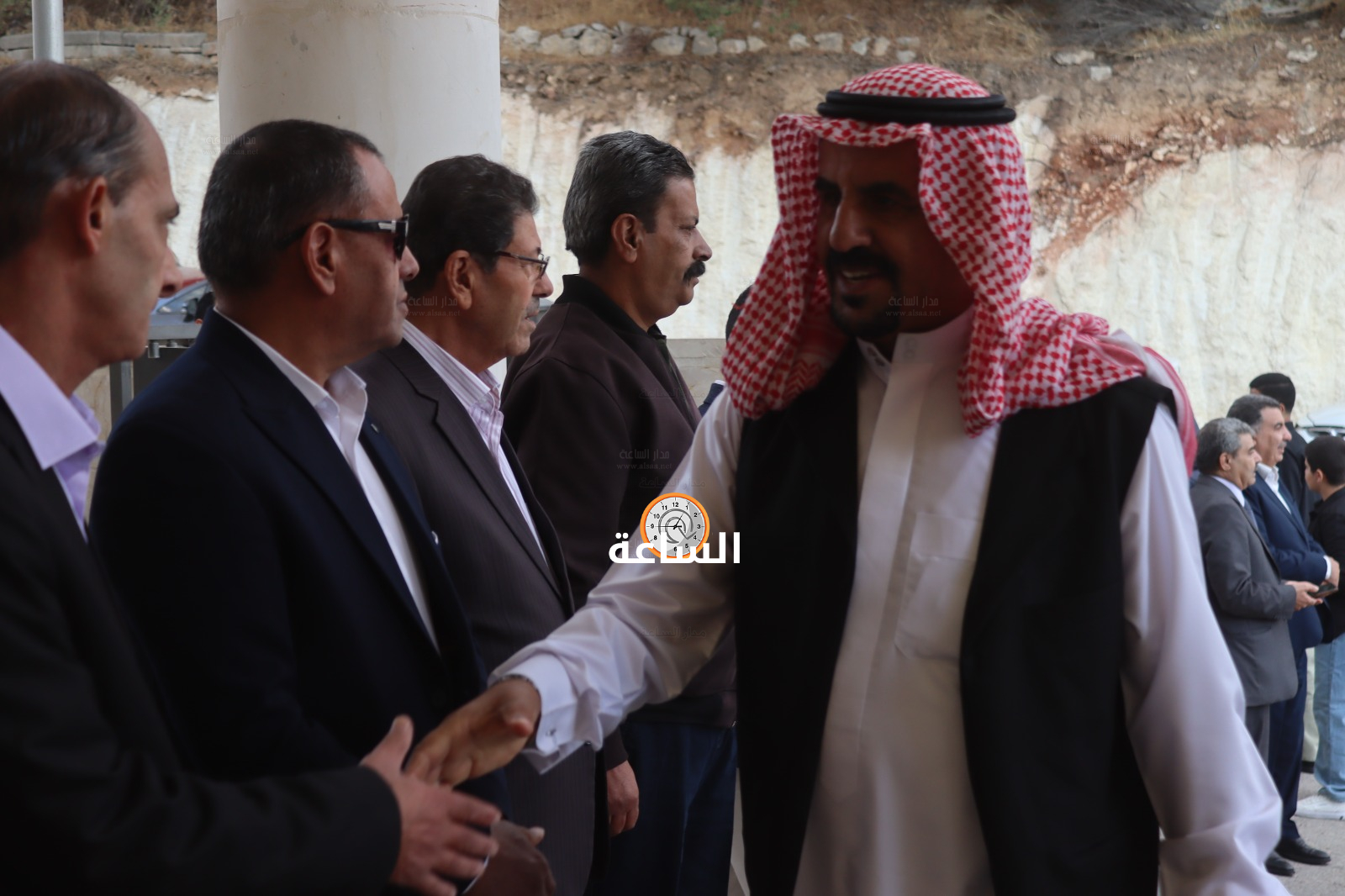 Madar Al-Saa Images 0.3315532706882024