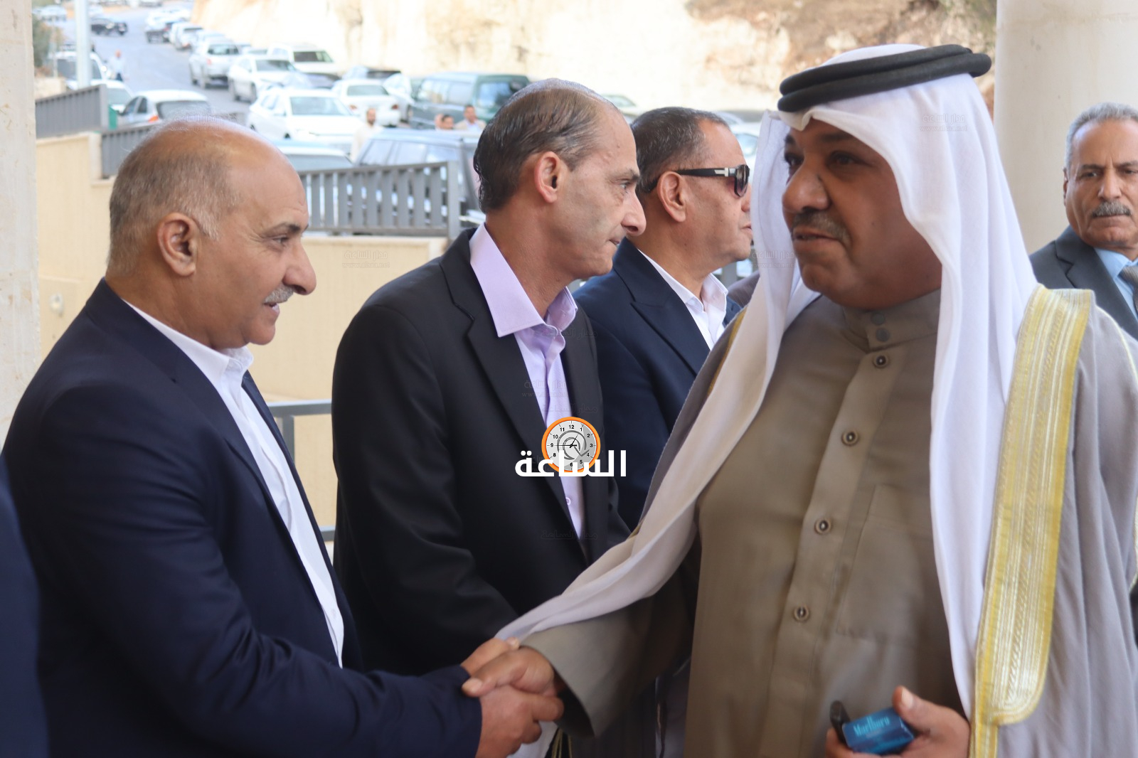 Madar Al-Saa Images 0.7675998686735322