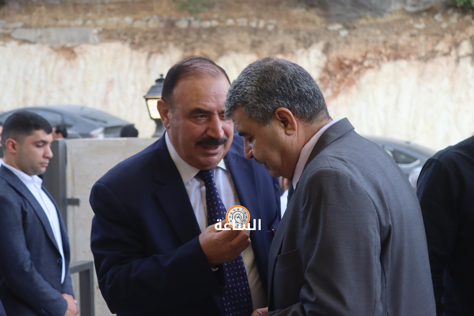 Madar Al-Saa Images 0.9929471909575972