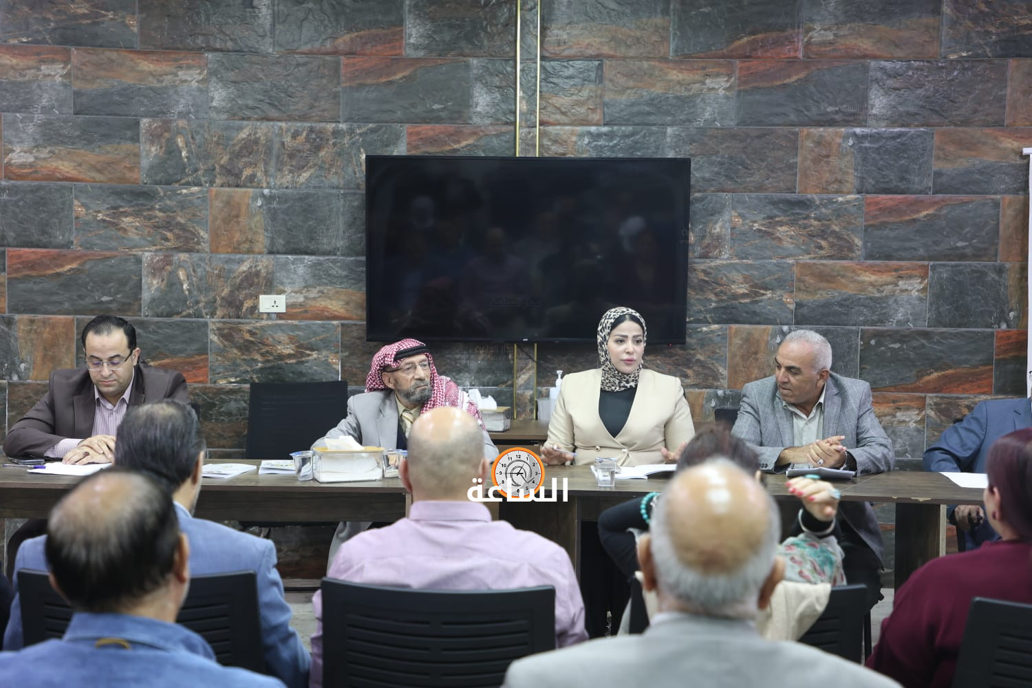 Madar Al-Saa Images 0.9680957785469213