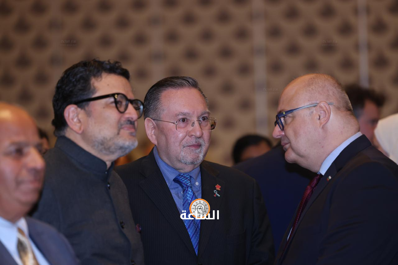 Madar Al-Saa Images 0.7140803622585202