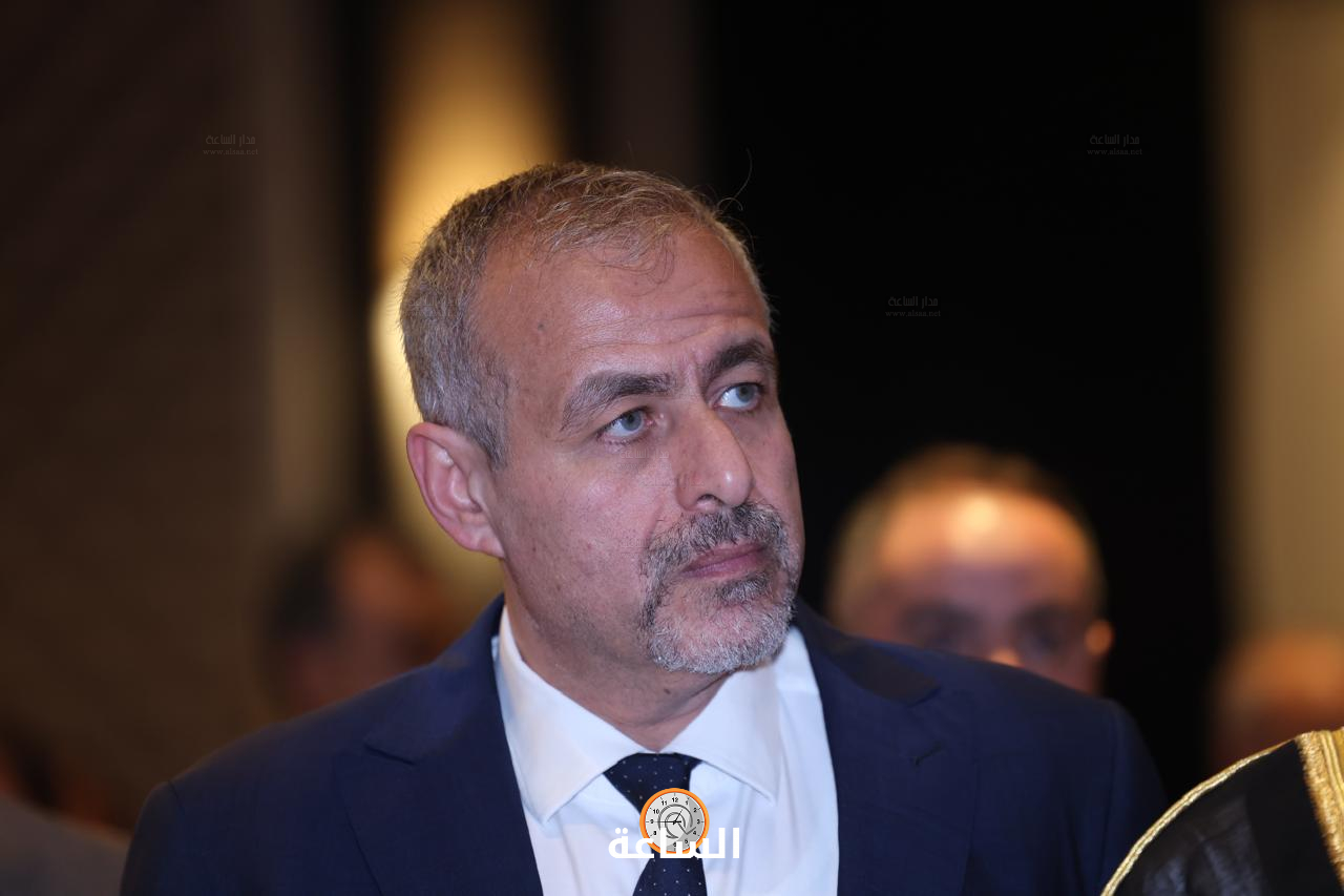 Madar Al-Saa Images 0.40949604451819166