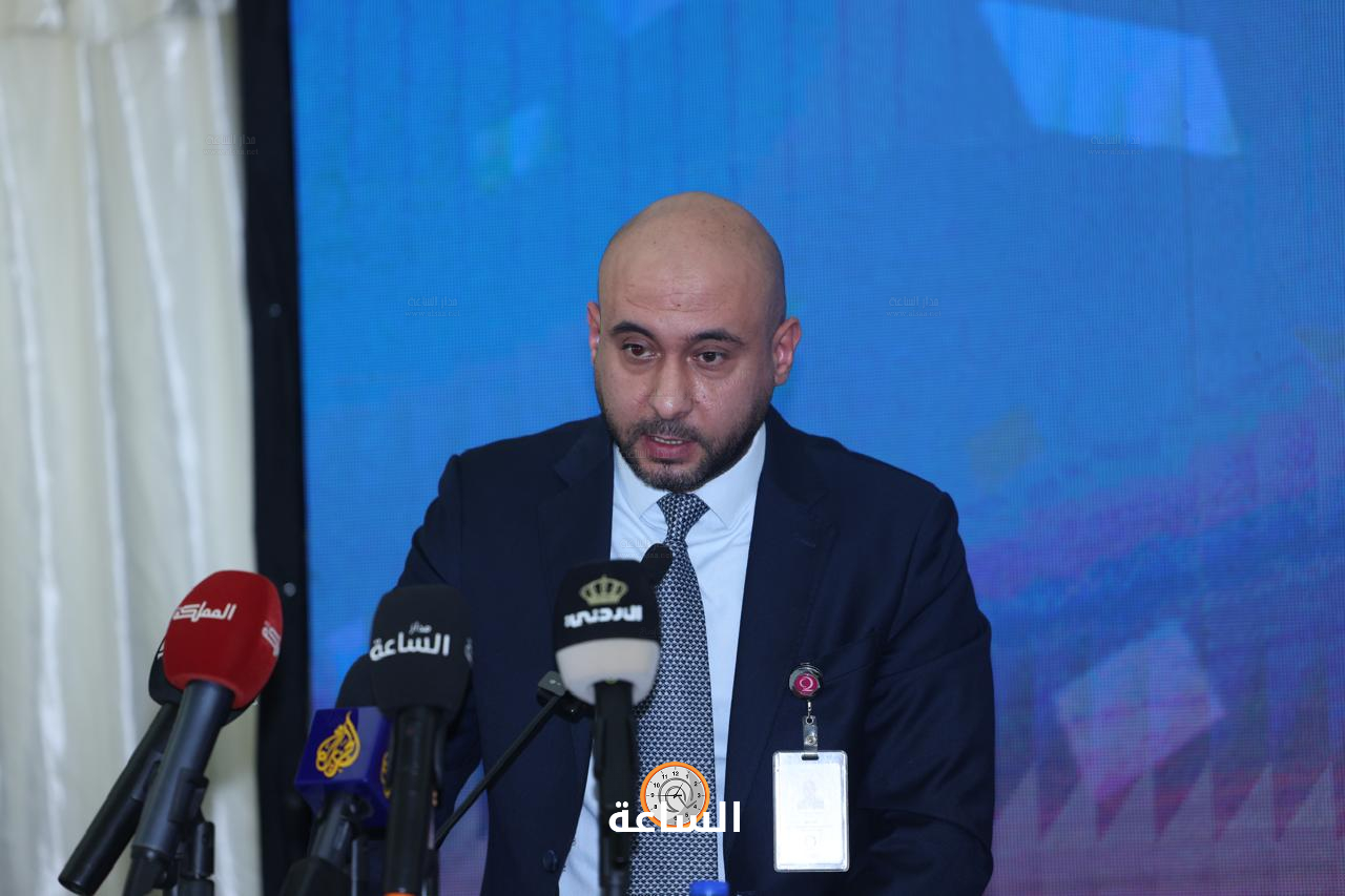 Madar Al-Saa Images 0.12692453491114608