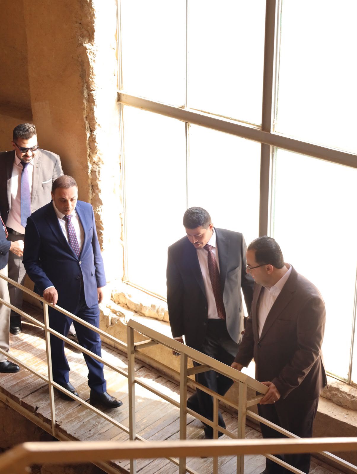 Madar Al-Saa Images 0.27121547427351256