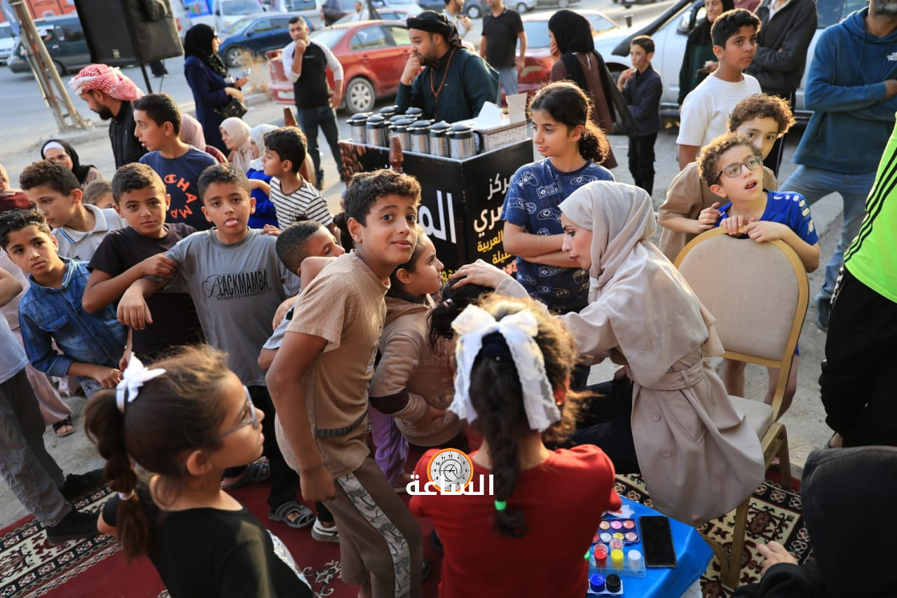 Madar Al-Saa Images 0.8234809415862493