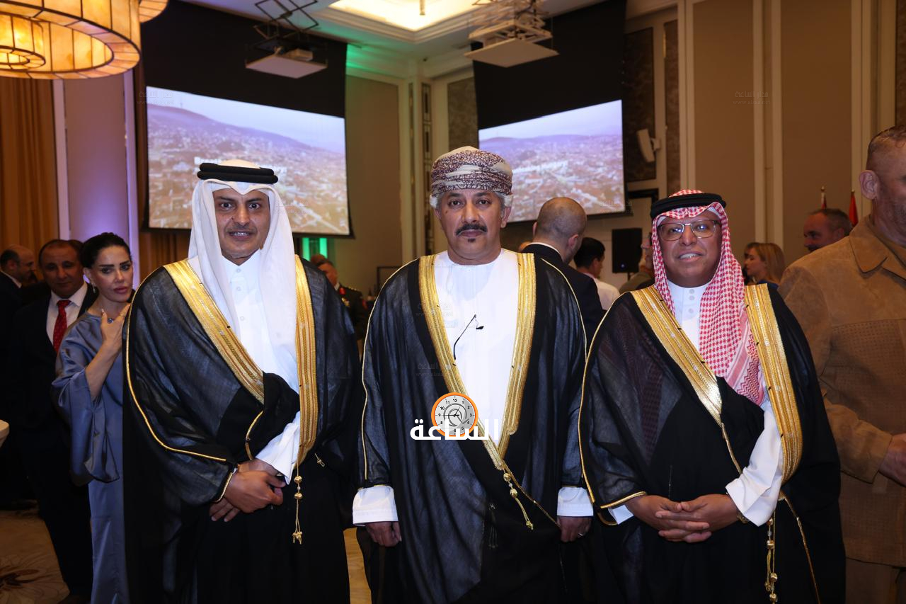 Madar Al-Saa Images 0.699956120417221