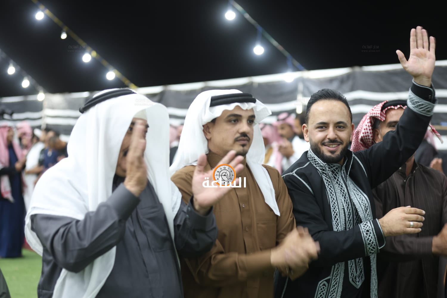 Madar Al-Saa Images 0.18845302591000435