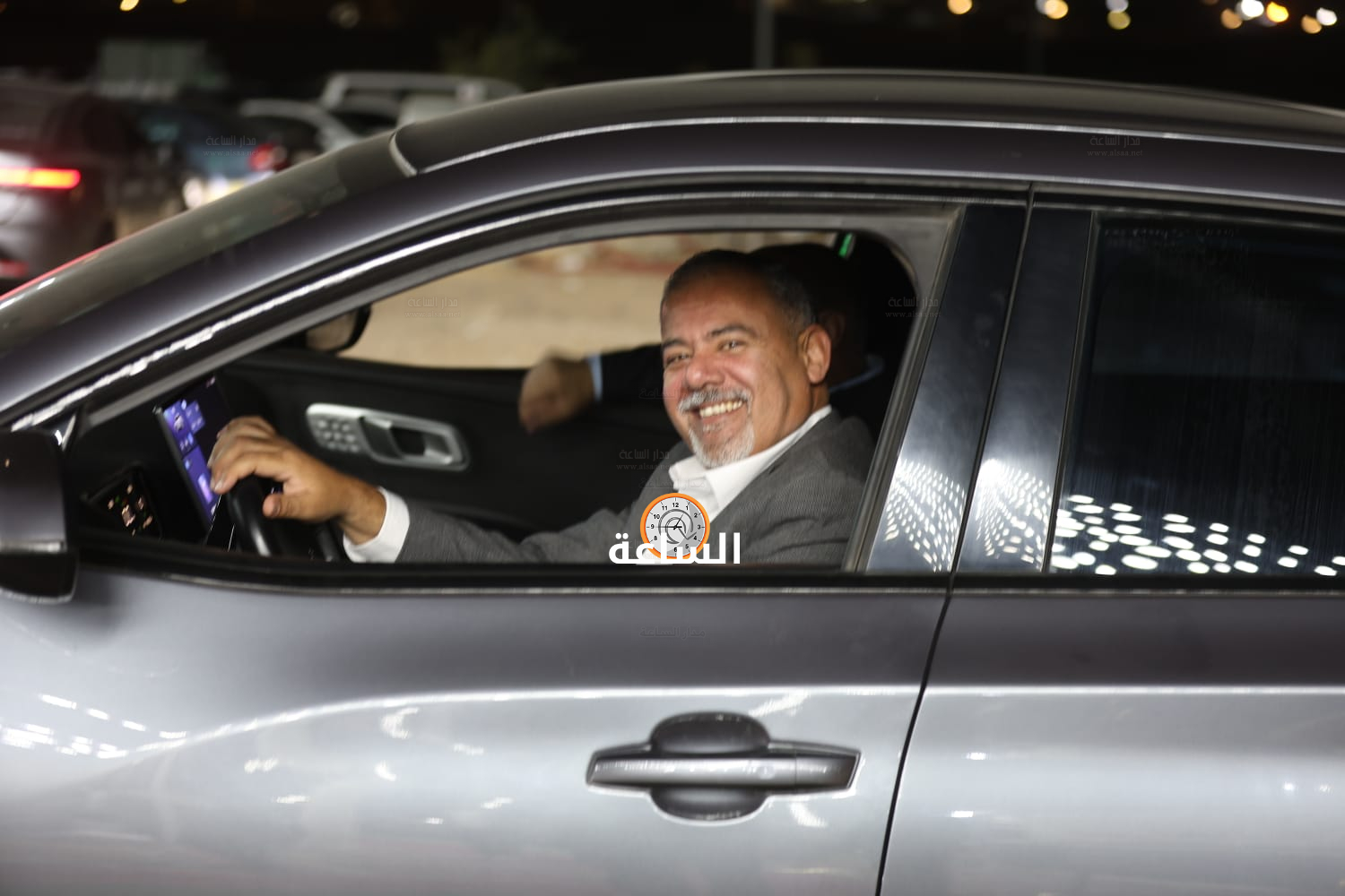 Madar Al-Saa Images 0.12145903141211412