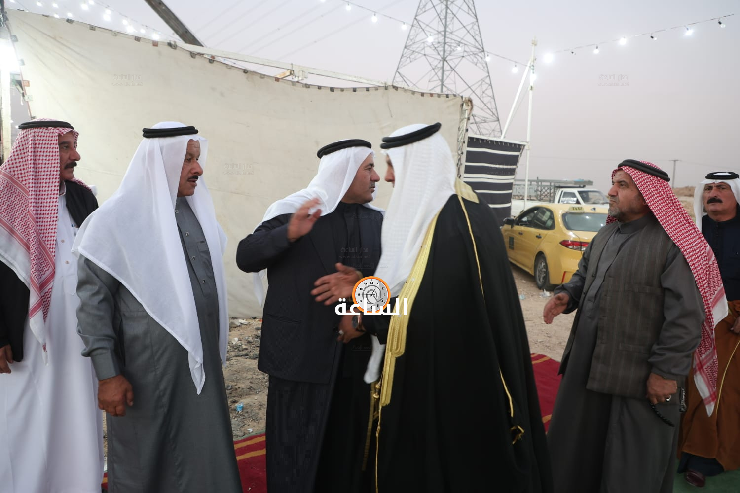 Madar Al-Saa Images 0.5395928436233497