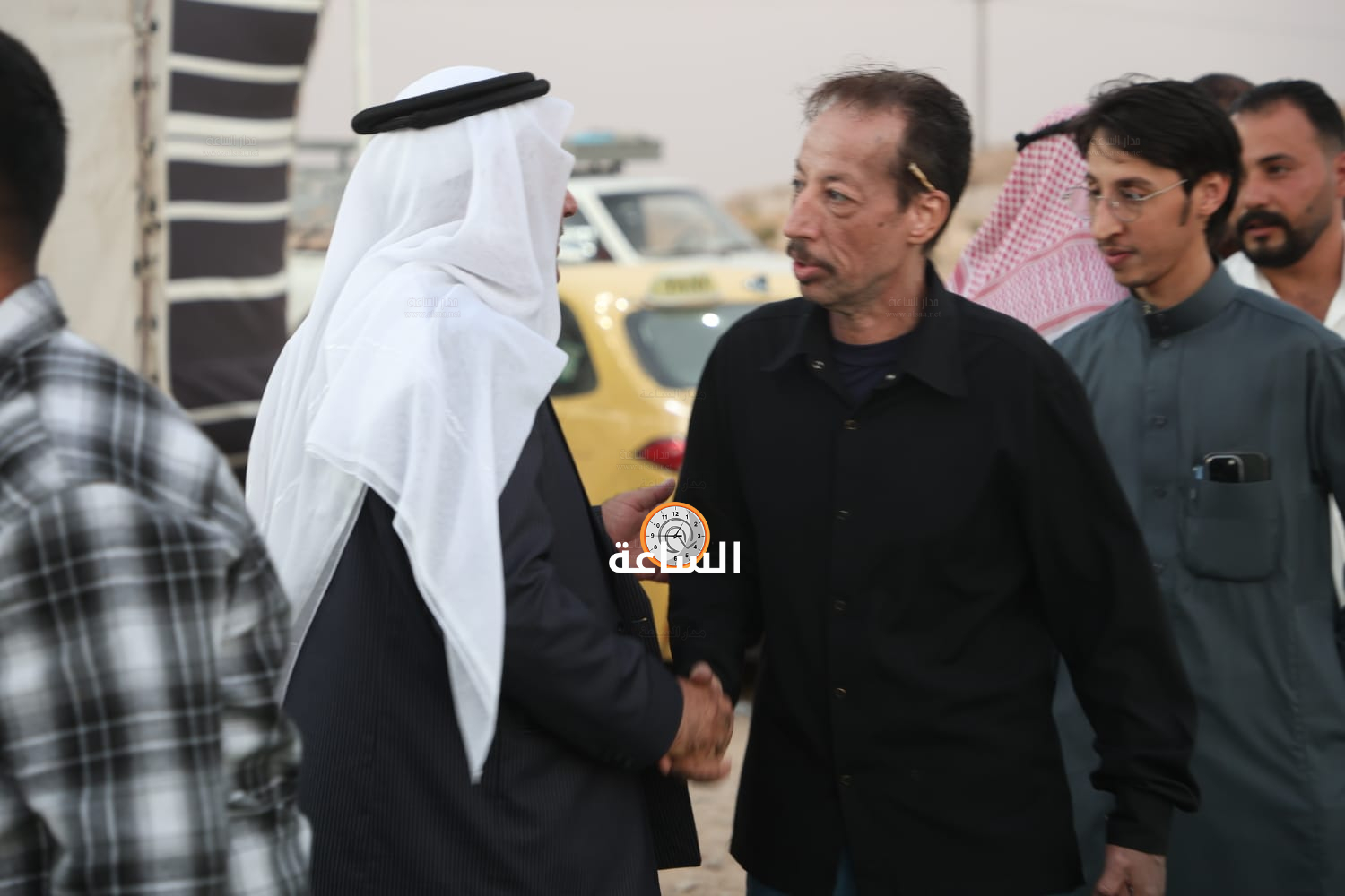 Madar Al-Saa Images 0.9846518285670542
