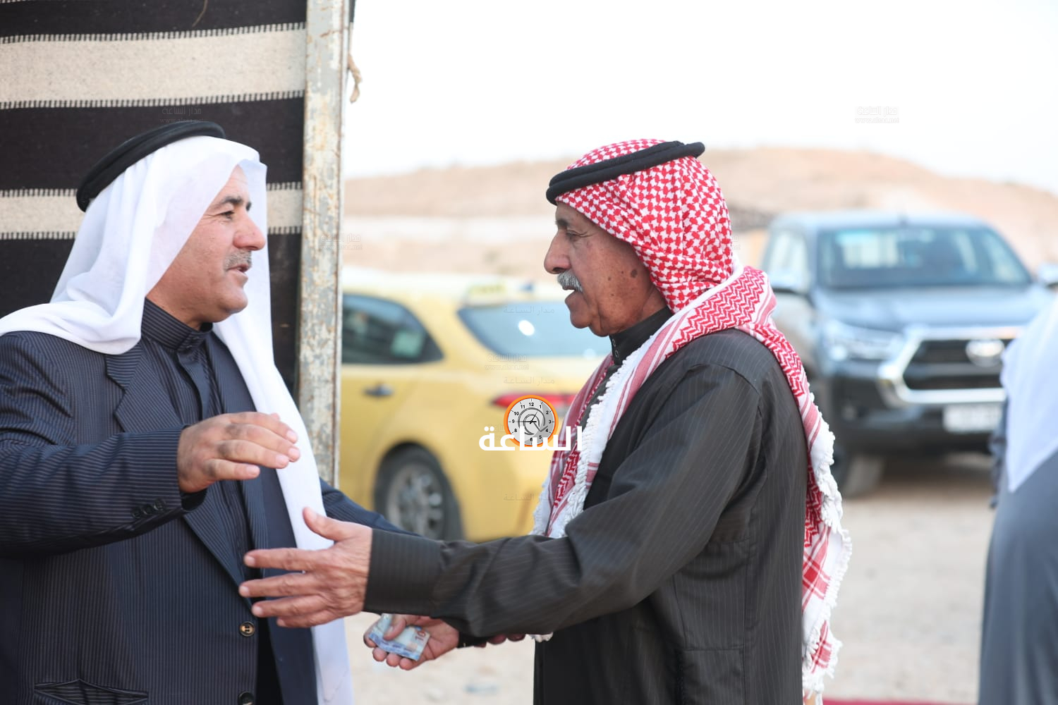 Madar Al-Saa Images 0.02935576785168803