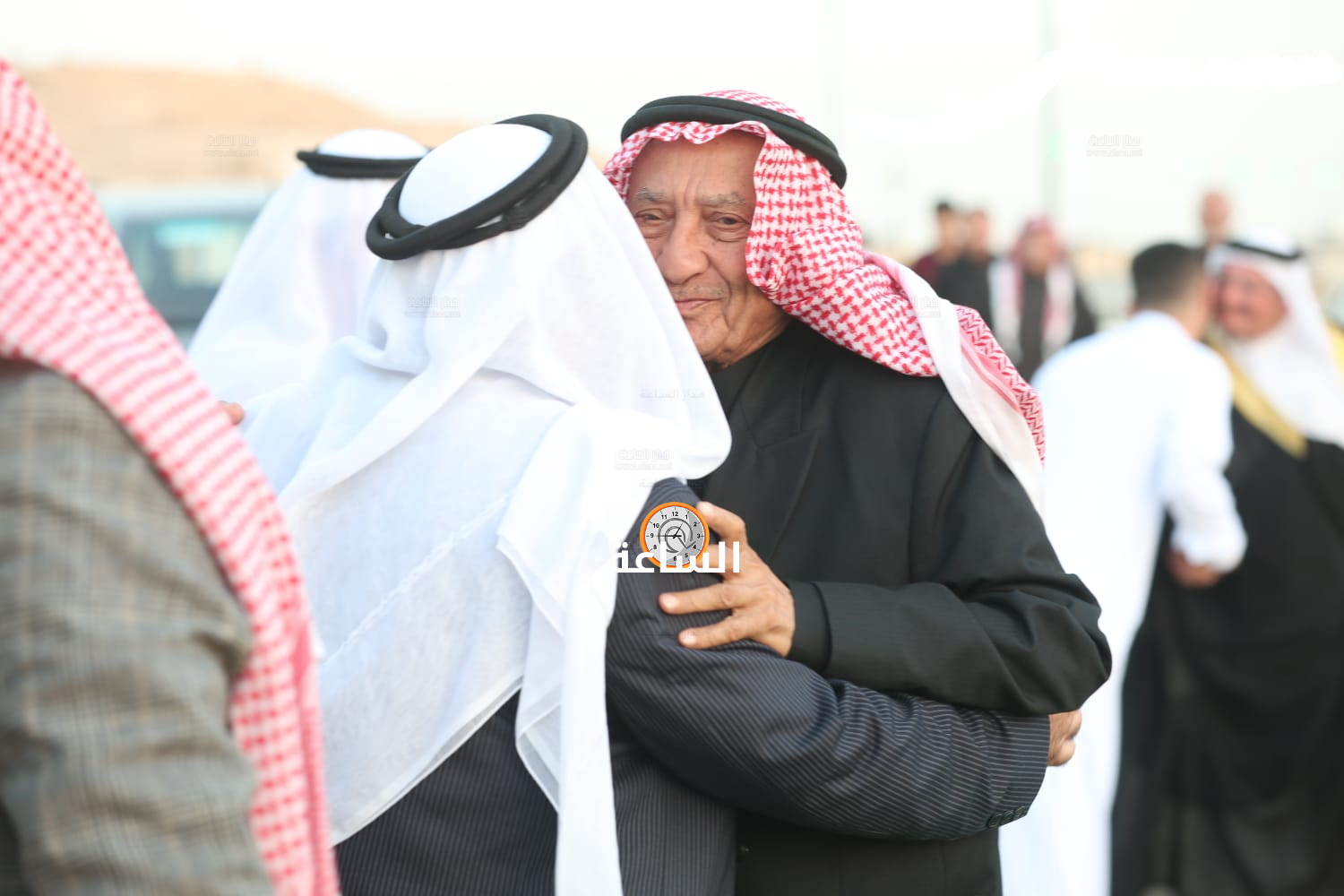 Madar Al-Saa Images 0.4657314034524217
