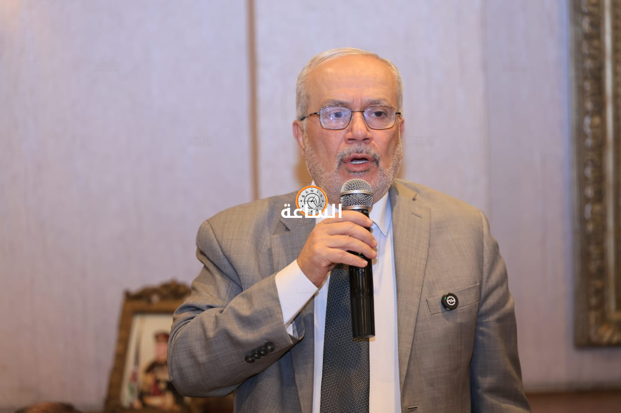 Madar Al-Saa Images 0.0996957914902129