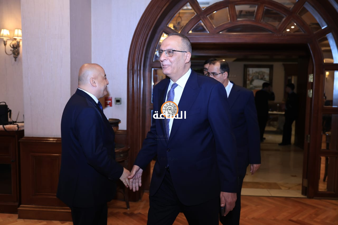 Madar Al-Saa Images 0.8436015439357978