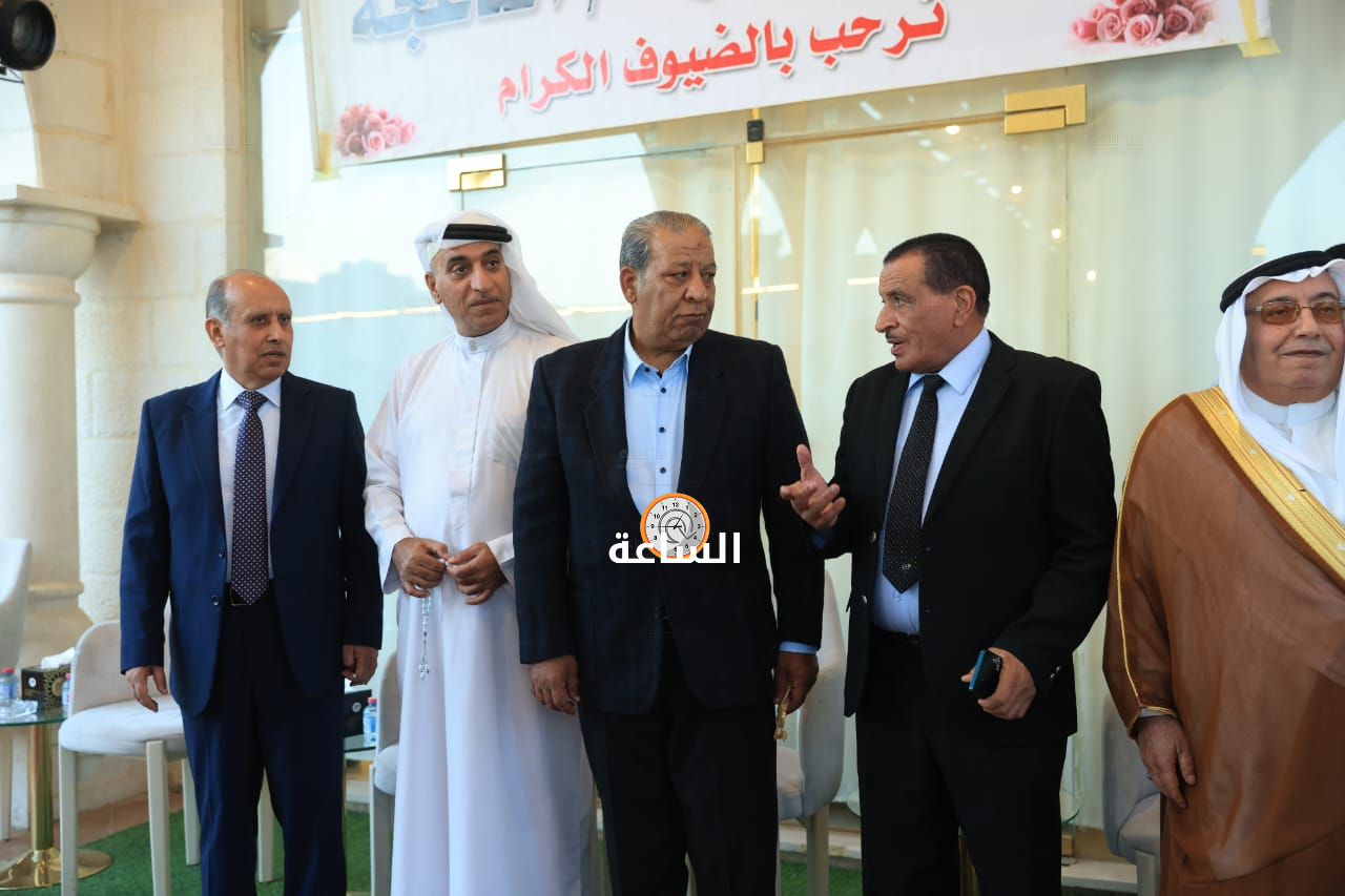 Madar Al-Saa Images 0.936174801090094