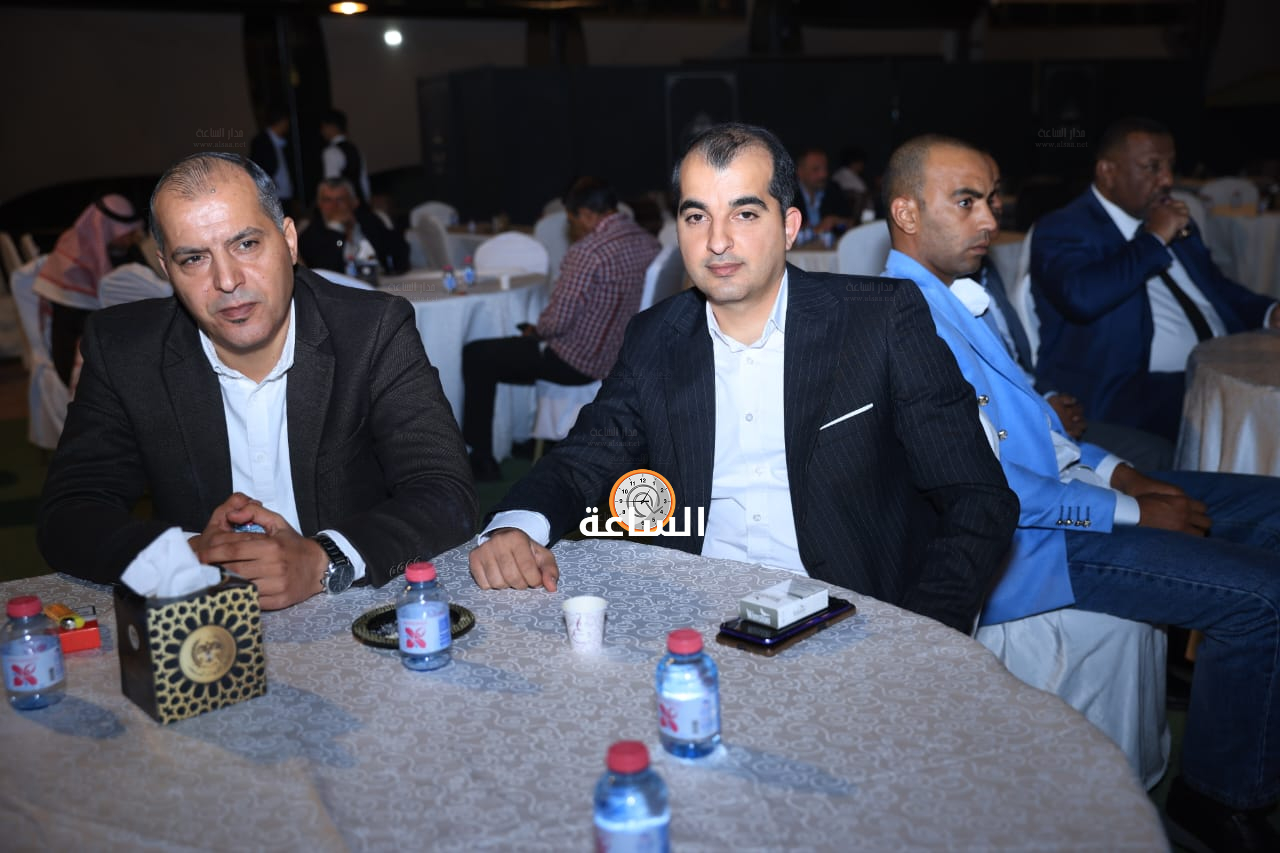 Madar Al-Saa Images 0.8758071836617212