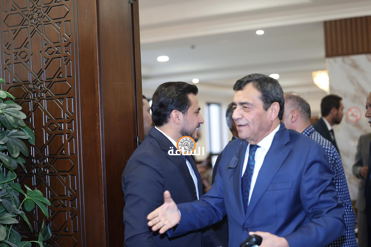 Madar Al-Saa Images 0.1566760870939965