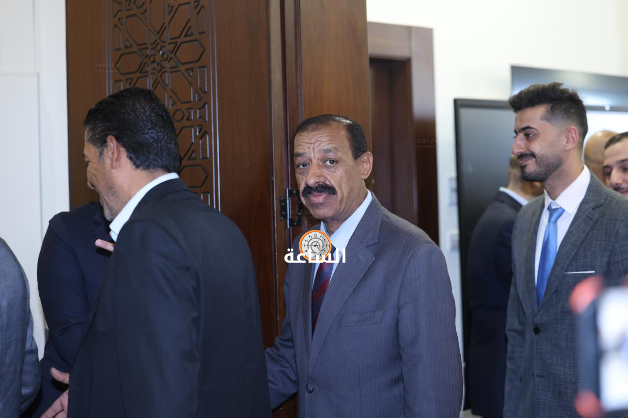 Madar Al-Saa Images 0.7612390139307402