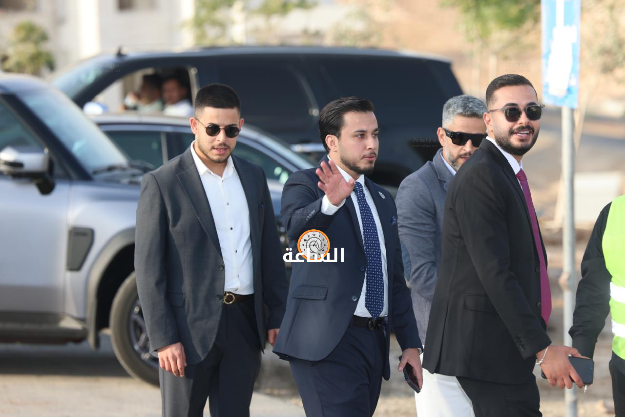 Madar Al-Saa Images 0.0936721100234128