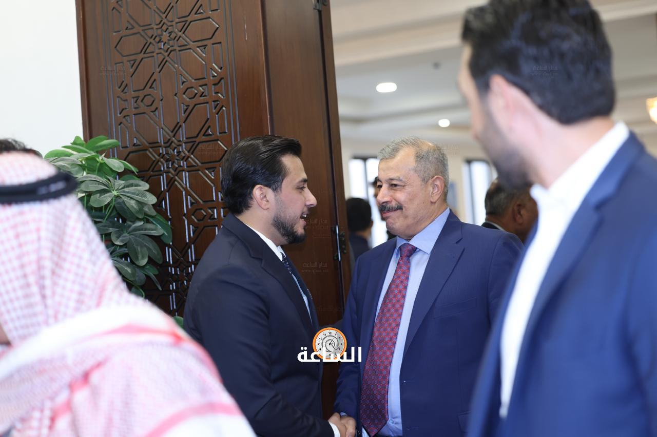 Madar Al-Saa Images 0.5123592959820098