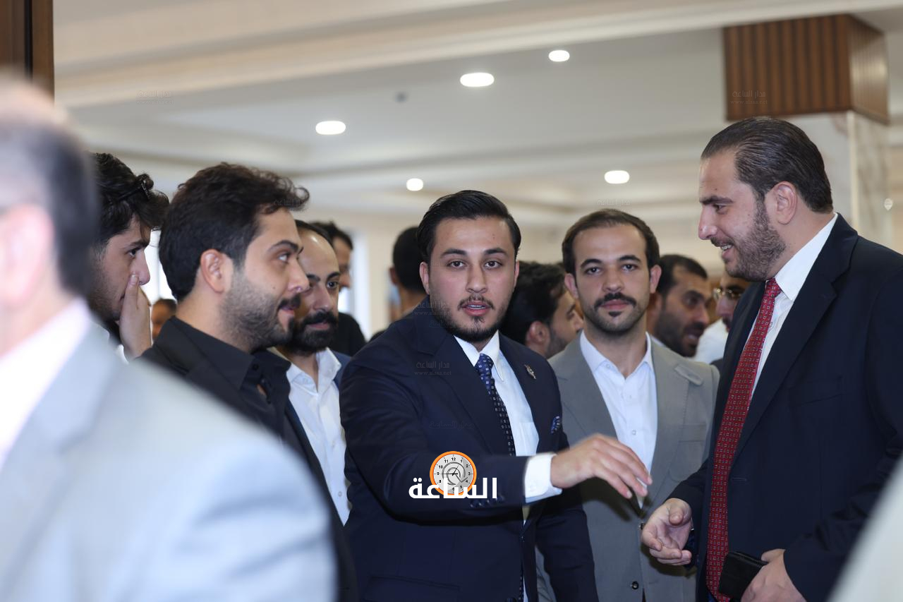 Madar Al-Saa Images 0.8482411368194124
