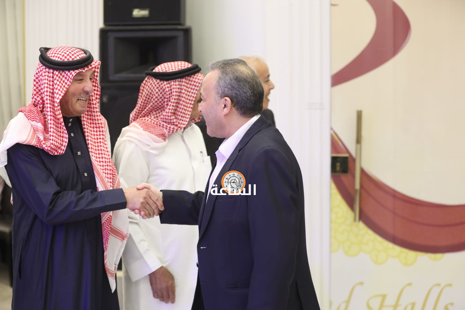 Madar Al-Saa Images 0.2539989314077471
