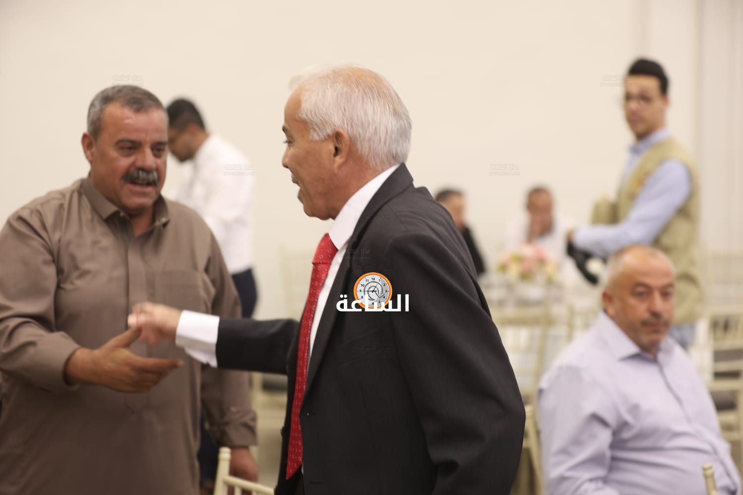 Madar Al-Saa Images 0.5600957423770139