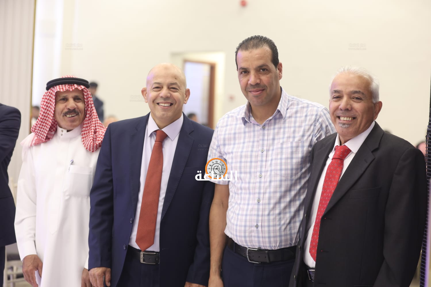 Madar Al-Saa Images 0.12663765532076277