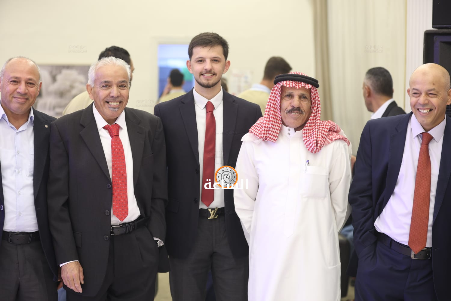 Madar Al-Saa Images 0.921517259224728