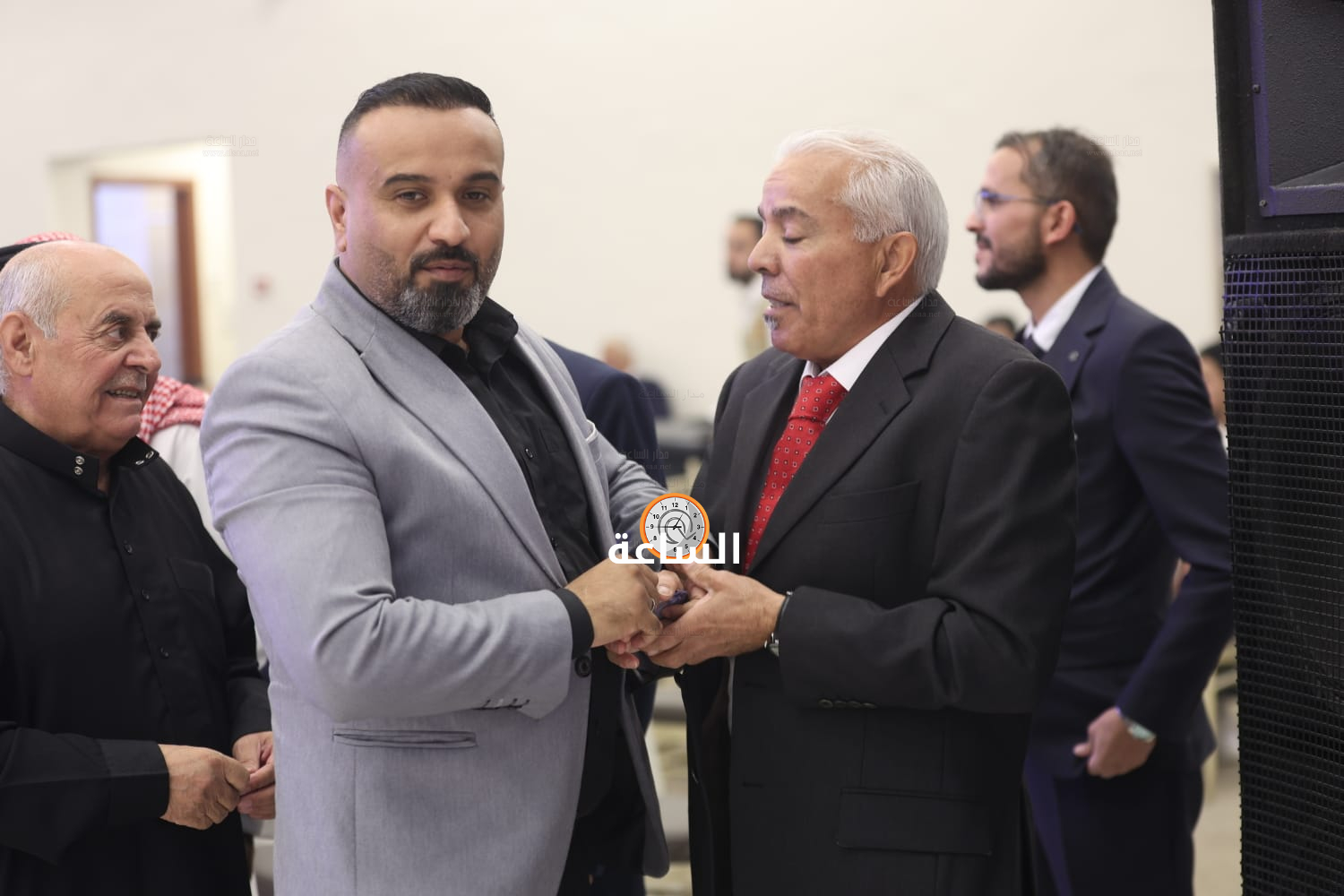 Madar Al-Saa Images 0.4496454713142516