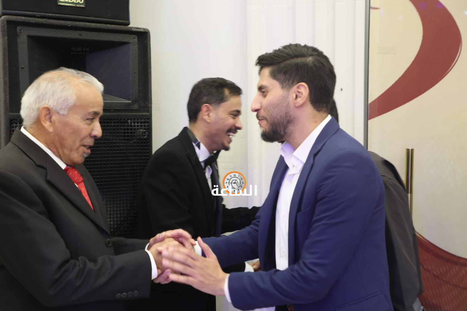 Madar Al-Saa Images 0.3884856411943741