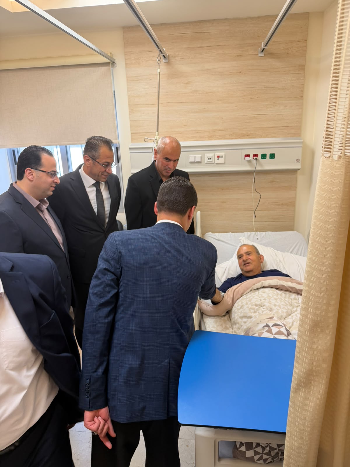 Madar Al-Saa Images 0.3567486415125143