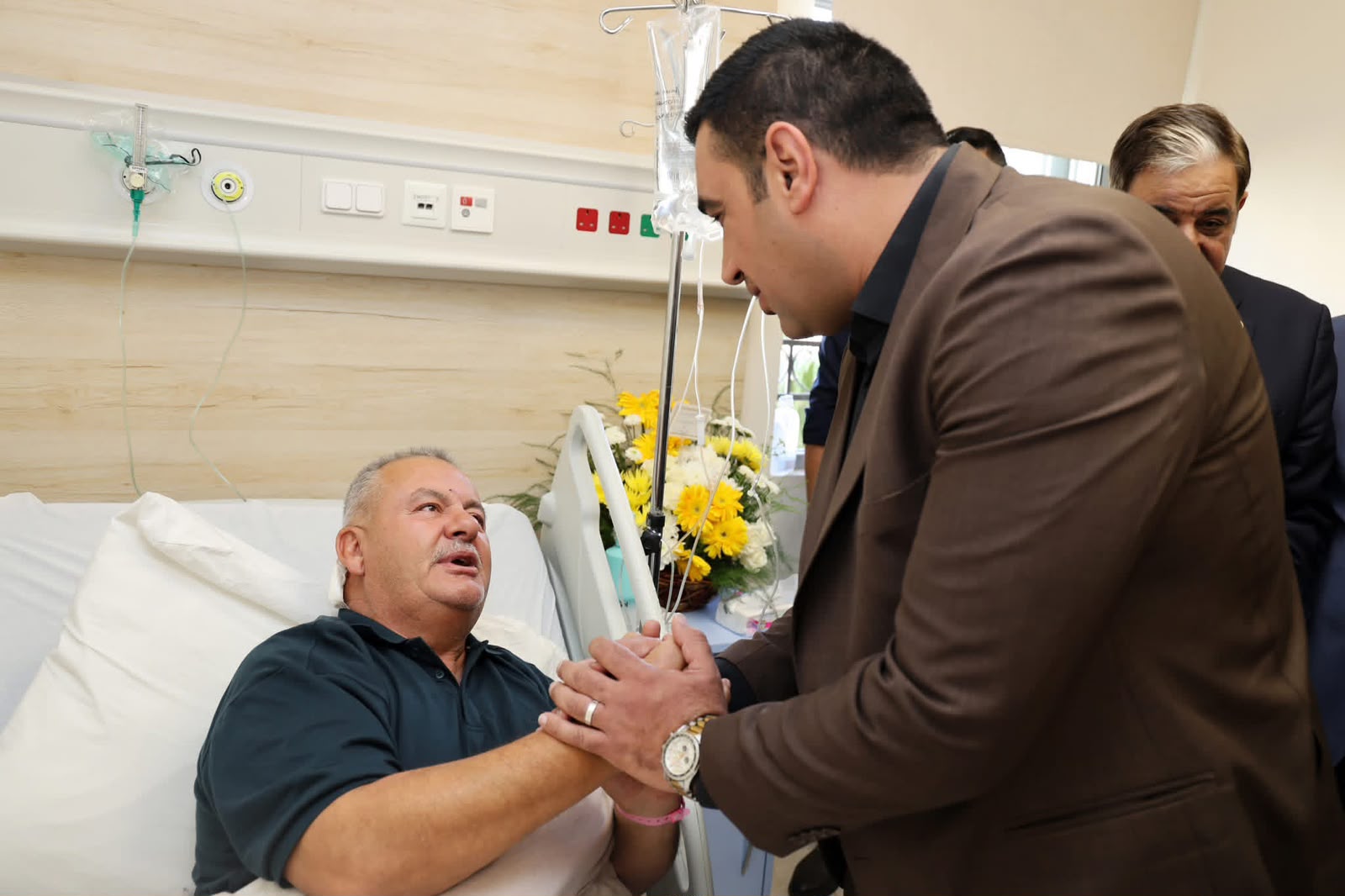 Madar Al-Saa Images 0.16259388115889983