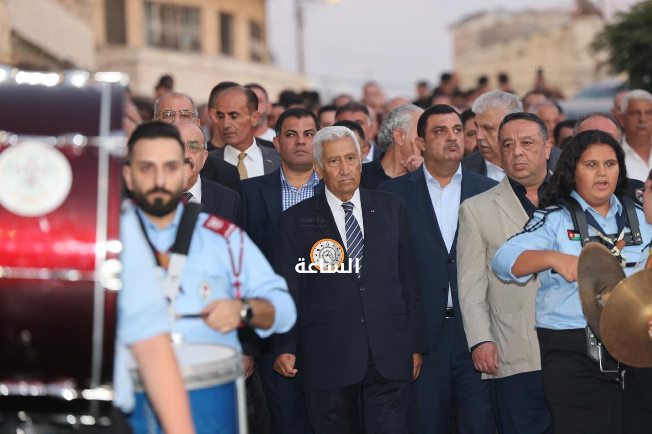 Madar Al-Saa Images 0.7795289668832212