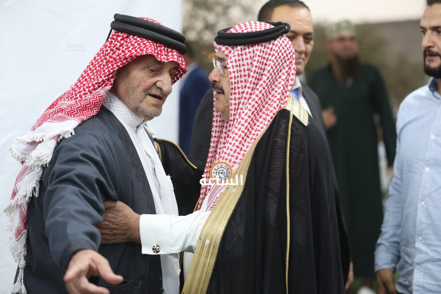 Madar Al-Saa Images 0.058270815126068576