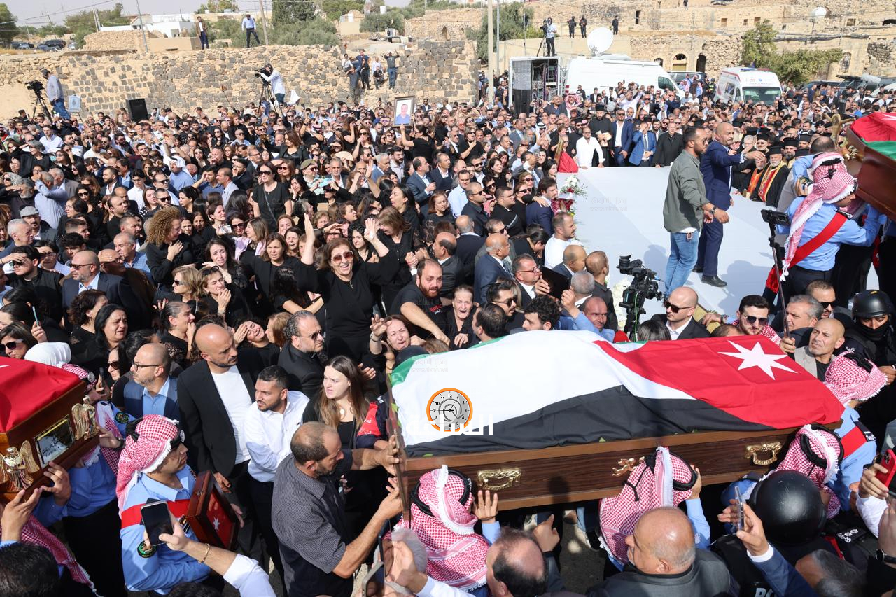 Madar Al-Saa Images 0.6457518669044269