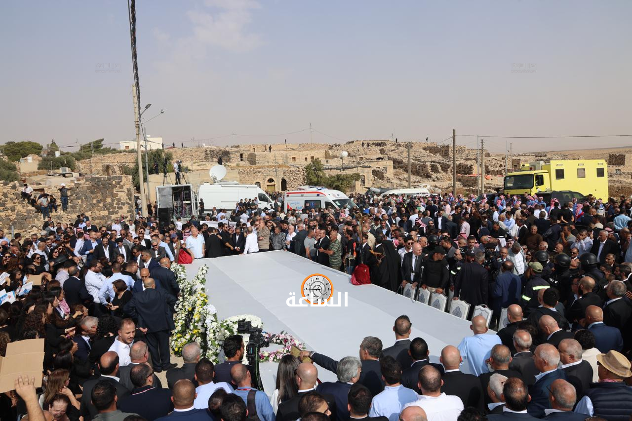 Madar Al-Saa Images 0.41968729604061616
