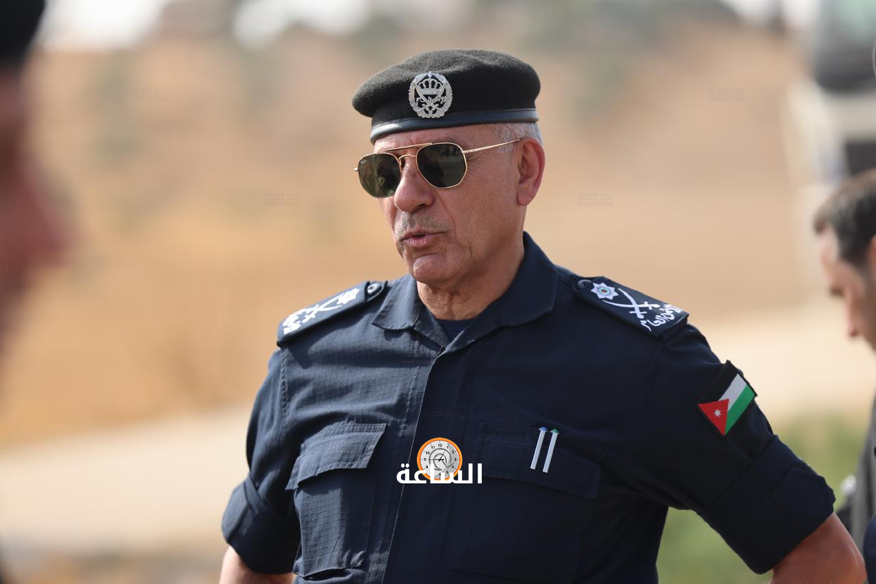 Madar Al-Saa Images 0.37857743085377016